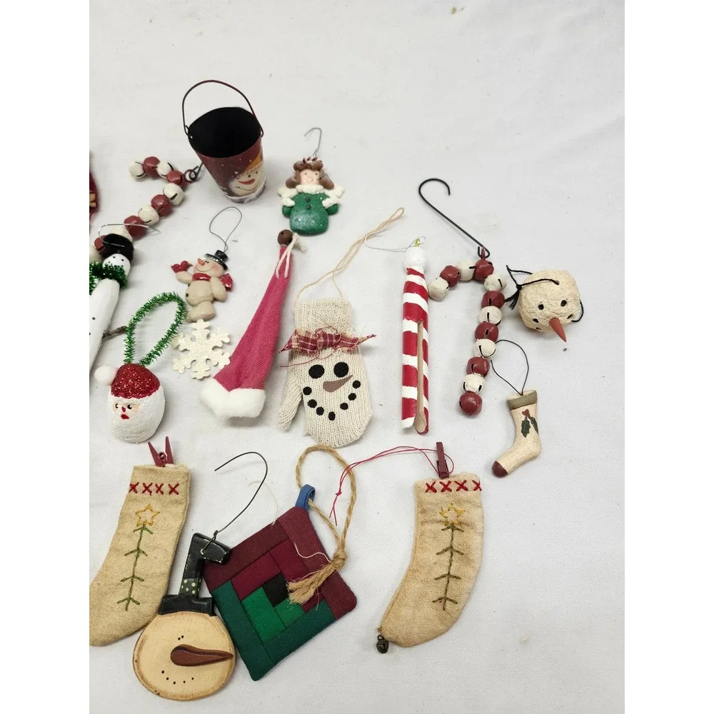 Vintage Christmas Ornament Lot Rustic Primitive Snowman Santa Mitten Burlap 25pc